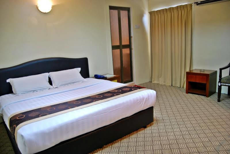 Greenlast Hotel Kuantan Bagian luar foto